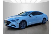 $21700 : Hyundai SONATA 2023 SEL 4dr thumbnail