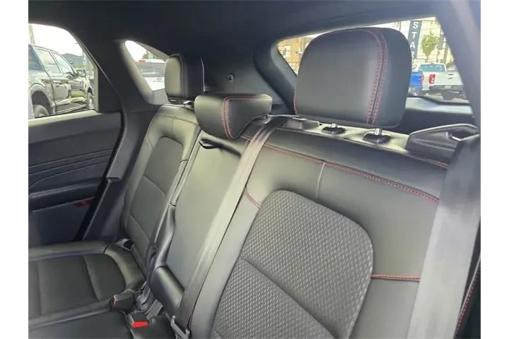 $25500 : Ford Escape 2025 ST-Line 4dr image 10