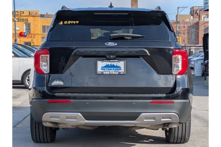 $21998 : Ford Explorer 2021 AWD XLT 4 image 5