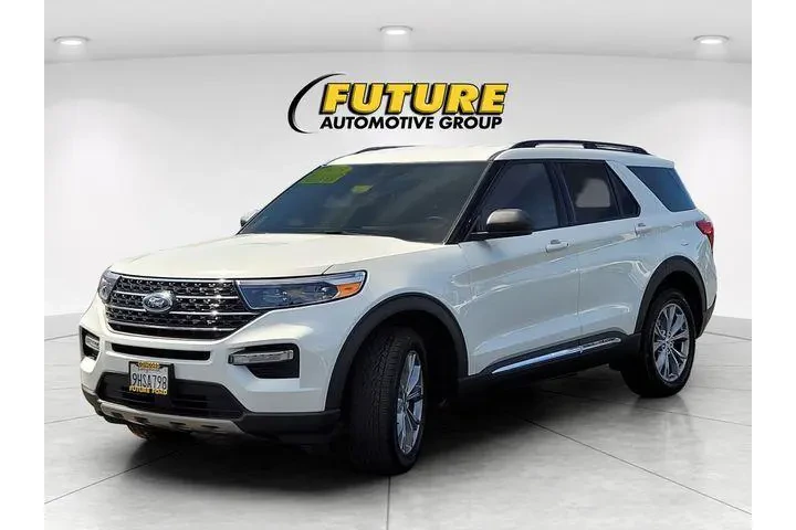$30788 : Ford Explorer 2023 AWD XLT 4 image 5