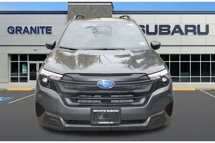 $26990 : Subaru Forester 2025 AWD Bas image 4