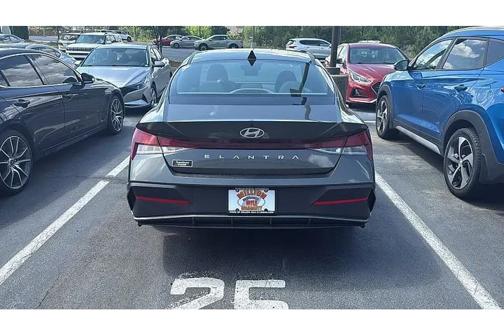 $20477 : Hyundai ELANTRA 2024 SE 4dr image 6