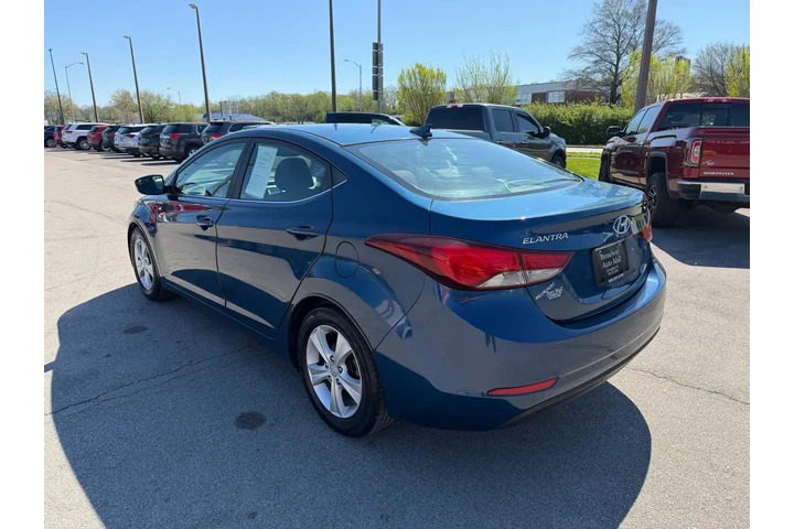 $5980 : 2016 Elantra 4dr Sdn Auto Val image 6