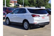 $25326 : Chevrolet Equinox 2024 LT 4d thumbnail