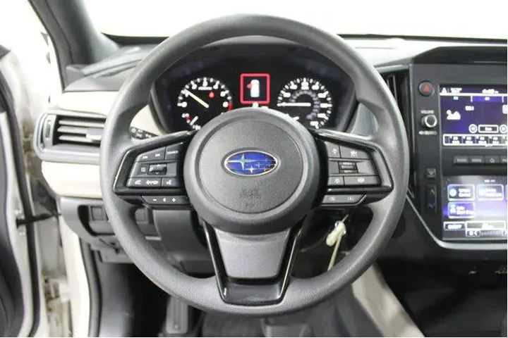 $28985 : Subaru Forester 2025 AWD Bas image 9
