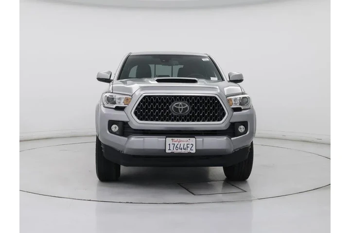 $28998 : Toyota Tacoma 2018 4x2 TRD S image 5