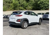 $13790 : Hyundai KONA 2021 AWD SE 4dr thumbnail