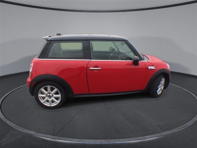 $9500 : PRE-OWNED 2013 COOPER HARDTOP image 9