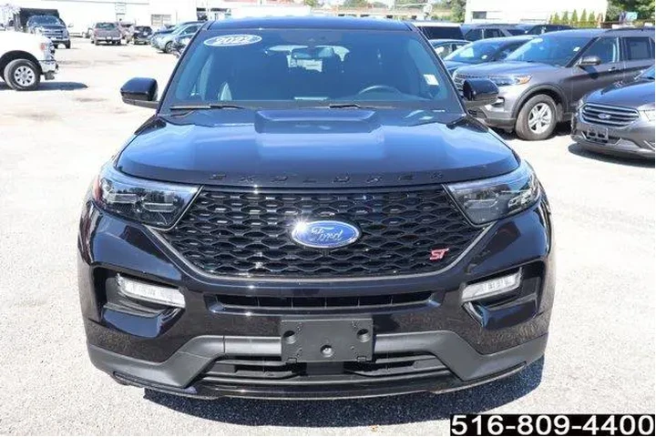 $38447 : Ford Explorer 2022 AWD ST 4d image 2