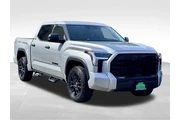 $39588 : 2022 Tundra SR5 thumbnail