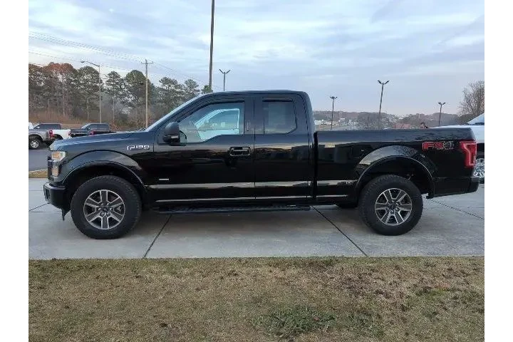 $19686 : Ford F-150 2017 4x4 XLT 4dr image 4