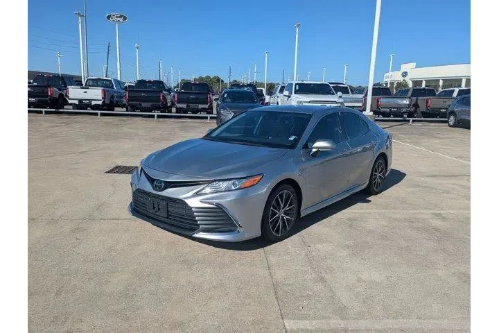 $25495 : Toyota Camry 2024 XLE 4dr Se image 7