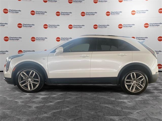 $23749 : PRE-OWNED 2019 CADILLAC XT4 S image 2