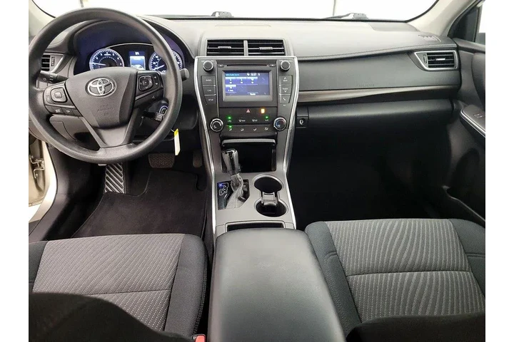 $19998 : Toyota Camry 2017 LE 4dr Sed image 9