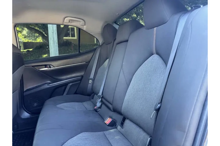 $17999 : 2020 Camry LE image 7