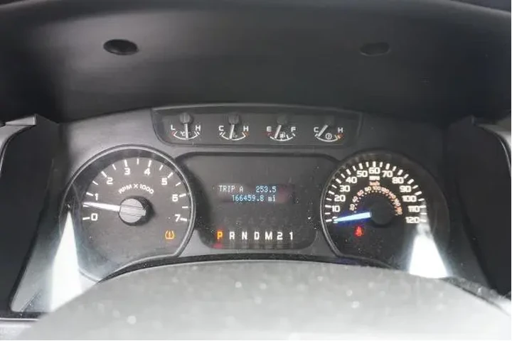 $12225 : Ford F-150 2012 4x2 FX2 4dr image 9
