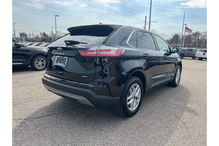 $26839 : Ford Edge 2024 AWD ST-Line 4 image 4