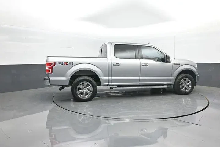 $26572 : Ford F-150 2020 4x4 Lariat 4 image 8