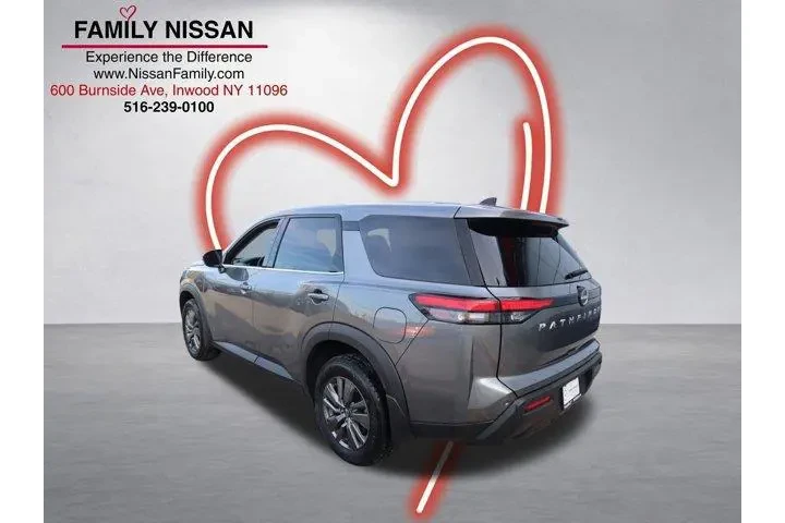 $27545 : Nissan Pathfinder 2024 AWD S image 6
