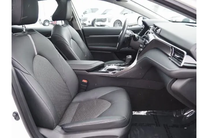 $27800 : Toyota Camry 2020 XSE 4dr Se image 8