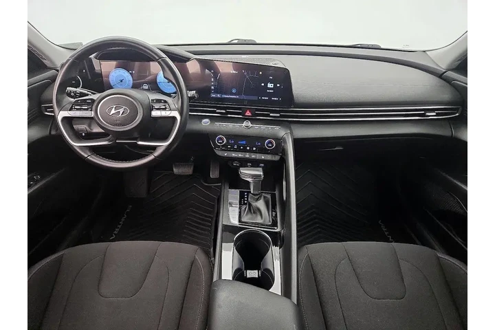 $20998 : Hyundai ELANTRA 2023 SEL 4dr image 9