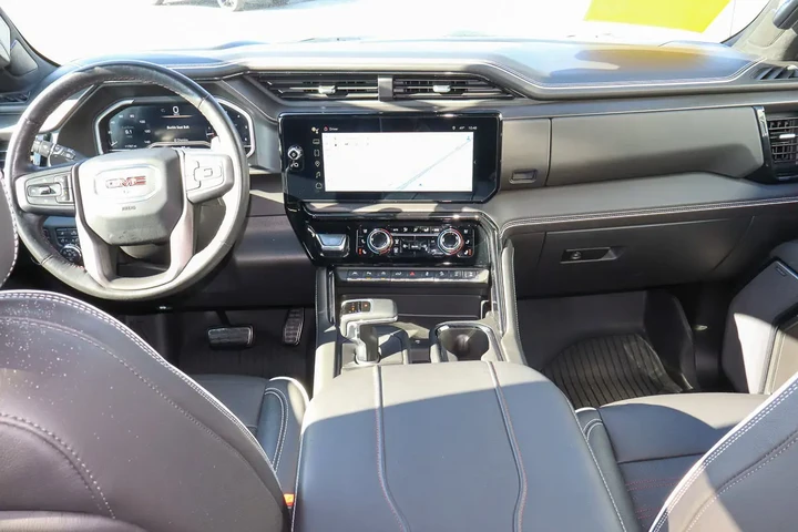 $64988 : 2023 Sierra 1500 4WD Crew Cab image 10