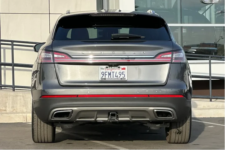 $38900 : Lincoln Nautilus 2022 AWD Re image 4