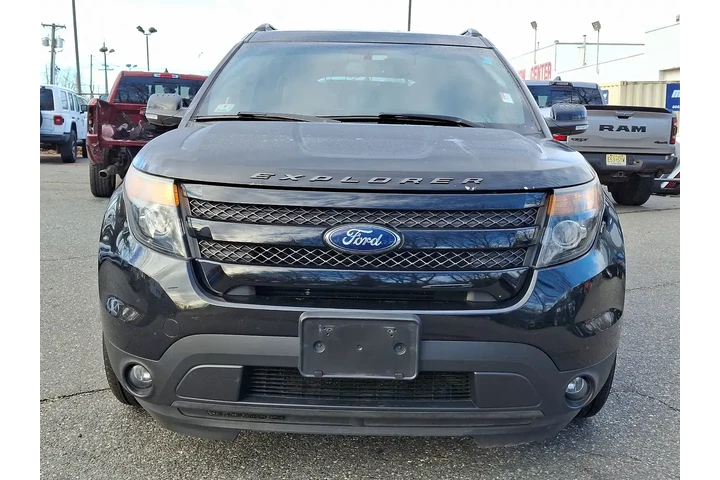 $11868 : Ford Explorer 2015 AWD Sport image 2