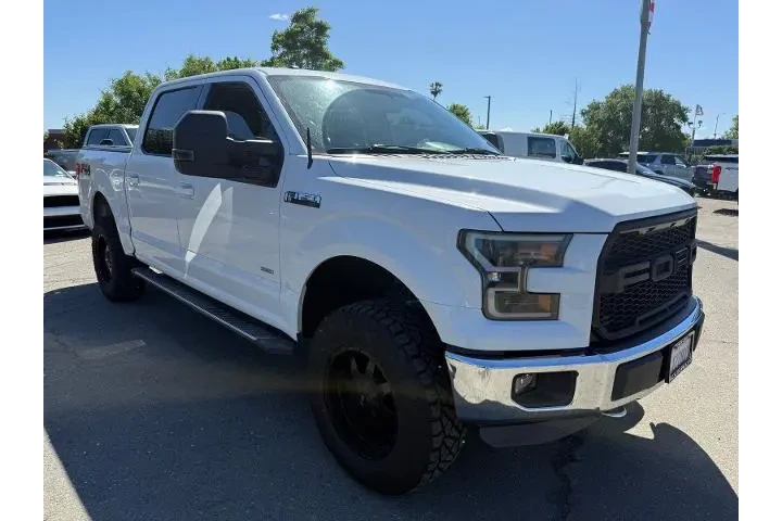 $19000 : Ford F-150 2015 4x4 Lariat 4 image 8