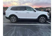 $22174 : Kia Telluride 2021 S 4dr SUV thumbnail