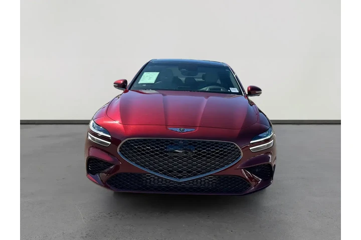 Genesis G70 2025 3.3T Sport image 8
