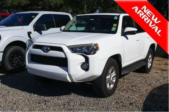 $19611 : Toyota 4Runner 2016 4x2 SR5 image 1