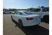 $19775 : Chevrolet Malibu 2024 LT 4dr thumbnail
