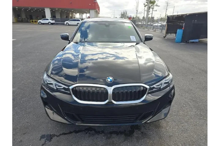 $32990 : BMW 3 Series 2023 330i 4dr S image 2