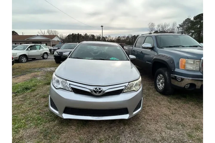 $11995 : 2013 Camry SE image 3