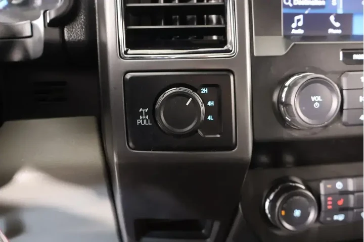 $24443 : Ford F-150 2019 4x4 XL 4dr S image 9