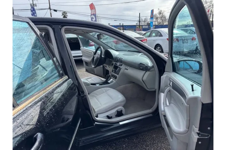 $3999 : 2006 Mercedes-Benz C-Class C image 9