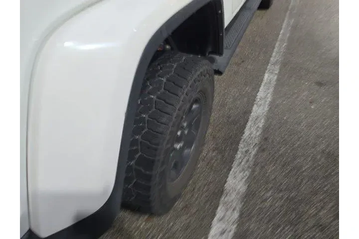 $38992 : Jeep Gladiator 2022 4x4 Moja image 6