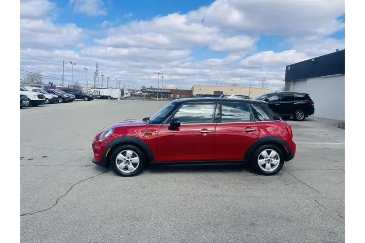 $6850 : 2016 MINI Hardtop 4 Door Coop image 4