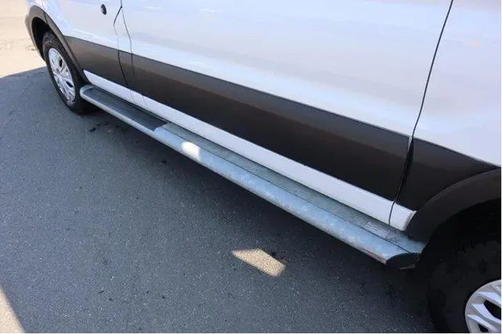 $26539 : Ford Transit 2022 250 3dr SW image 10