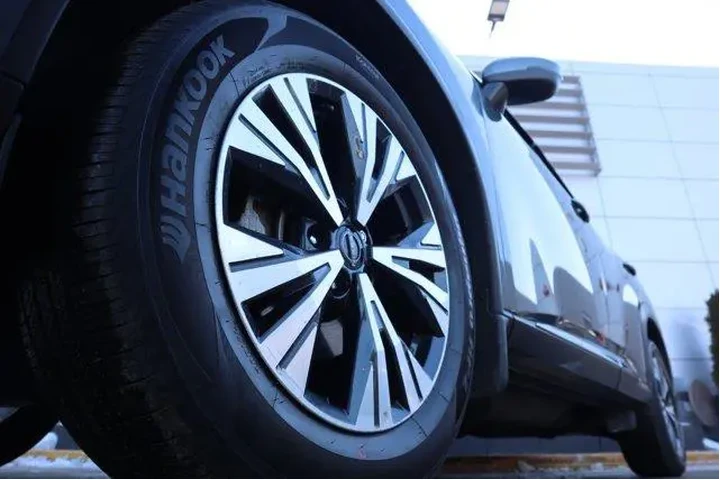 $21825 : Nissan Rogue 2022 AWD SV 4dr image 9