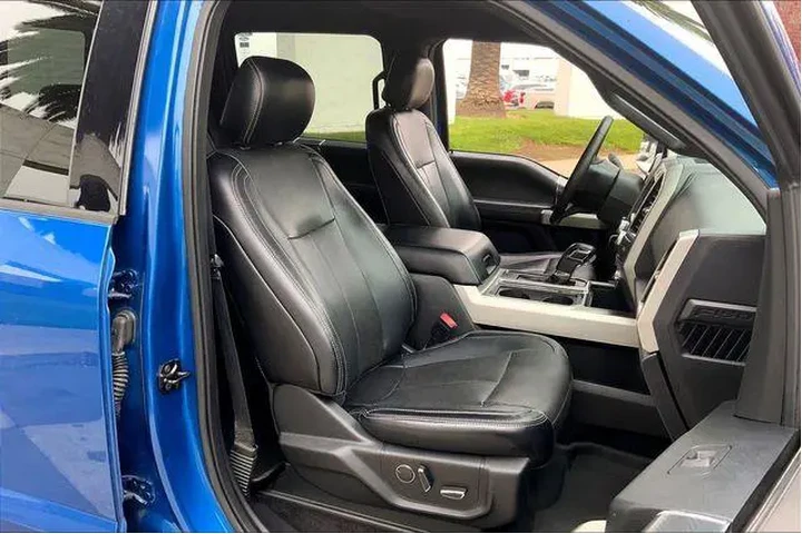 $35985 : Ford F-150 2018 4x4 Lariat 4 image 7