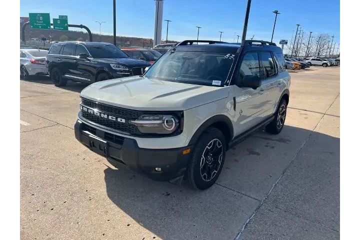 $30470 : Ford Bronco Sport 2025 AWD O image 3