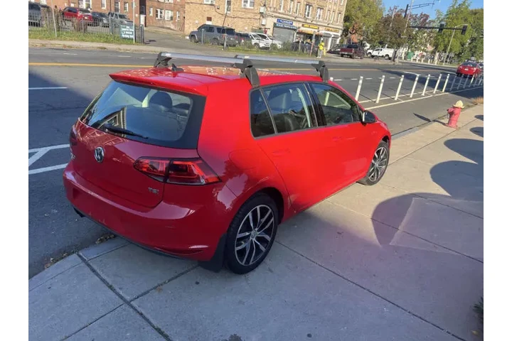 $8999 : 2016 Golf TSI SE image 10