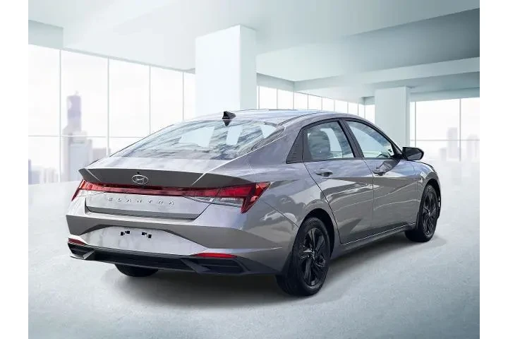 $18999 : Hyundai ELANTRA 2023 SEL 4dr image 4