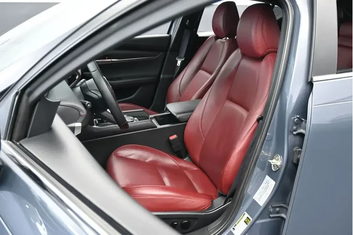 $24991 : Mazda Mazda3 Hatchback 2024 image 10