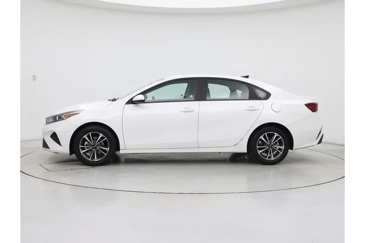 $18998 : Kia Forte 2024 LXS 4dr Sedan image 3