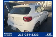 $22783 : Hyundai VENUE 2023 SEL 4dr C thumbnail