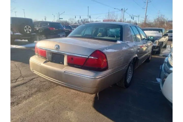 $4800 : 1999 Grand Marquis LS image 3