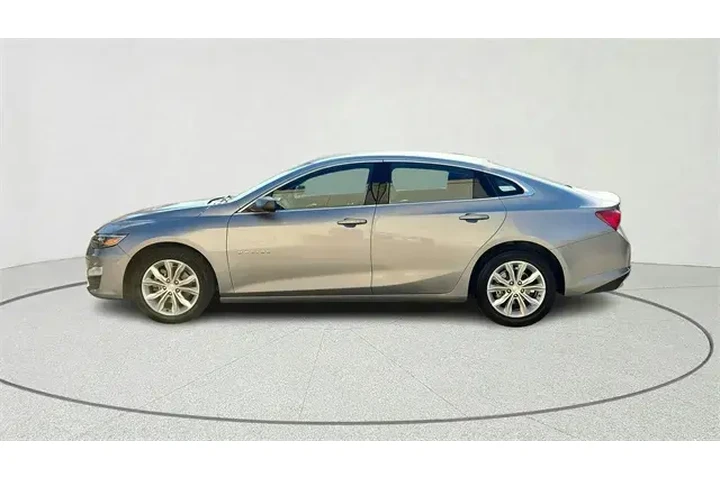 $19788 : Chevrolet Malibu 2024 LT 4dr image 6